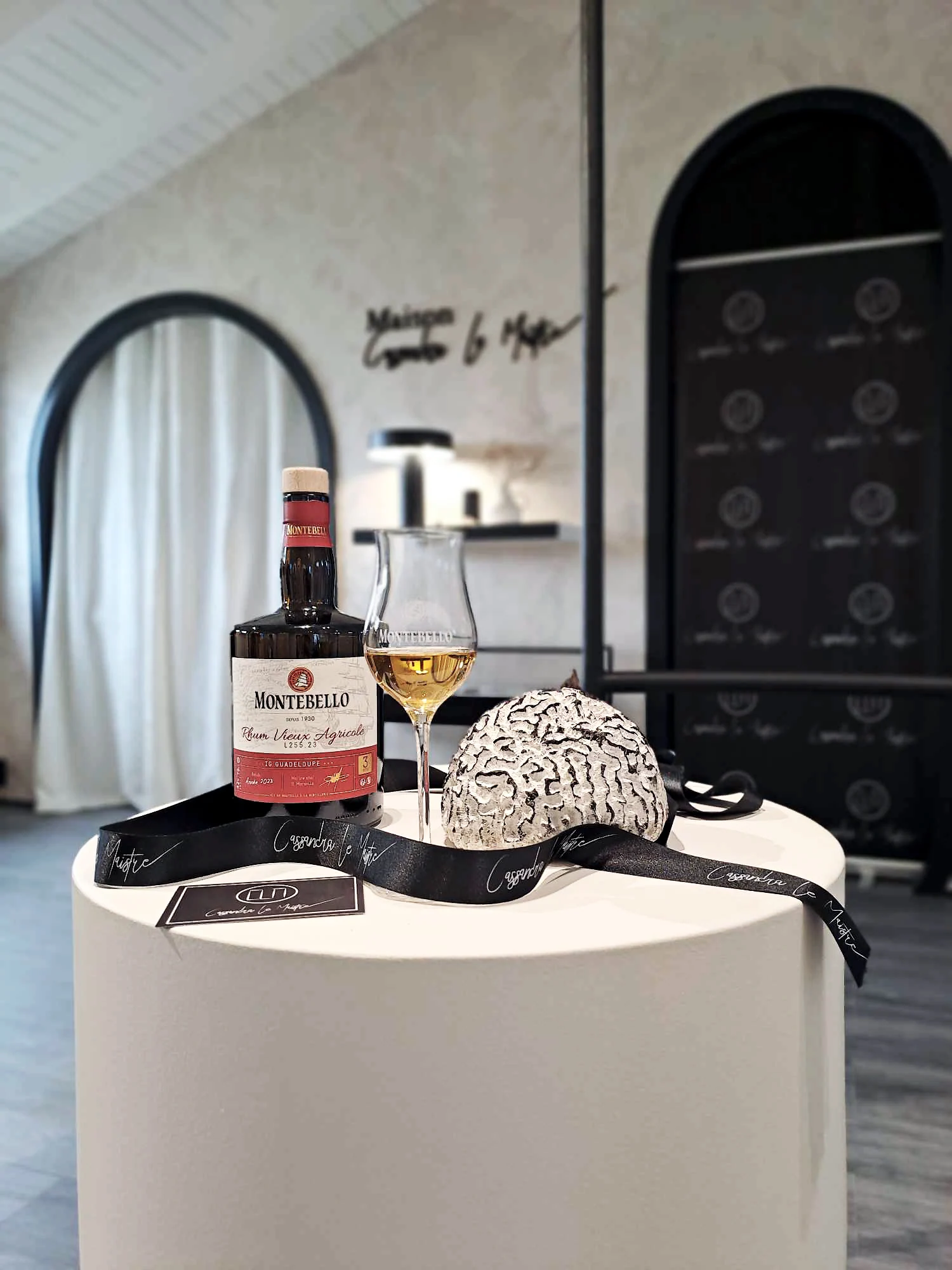Cassandra Le Maistre X Distillerie Montebello — photographie des archives