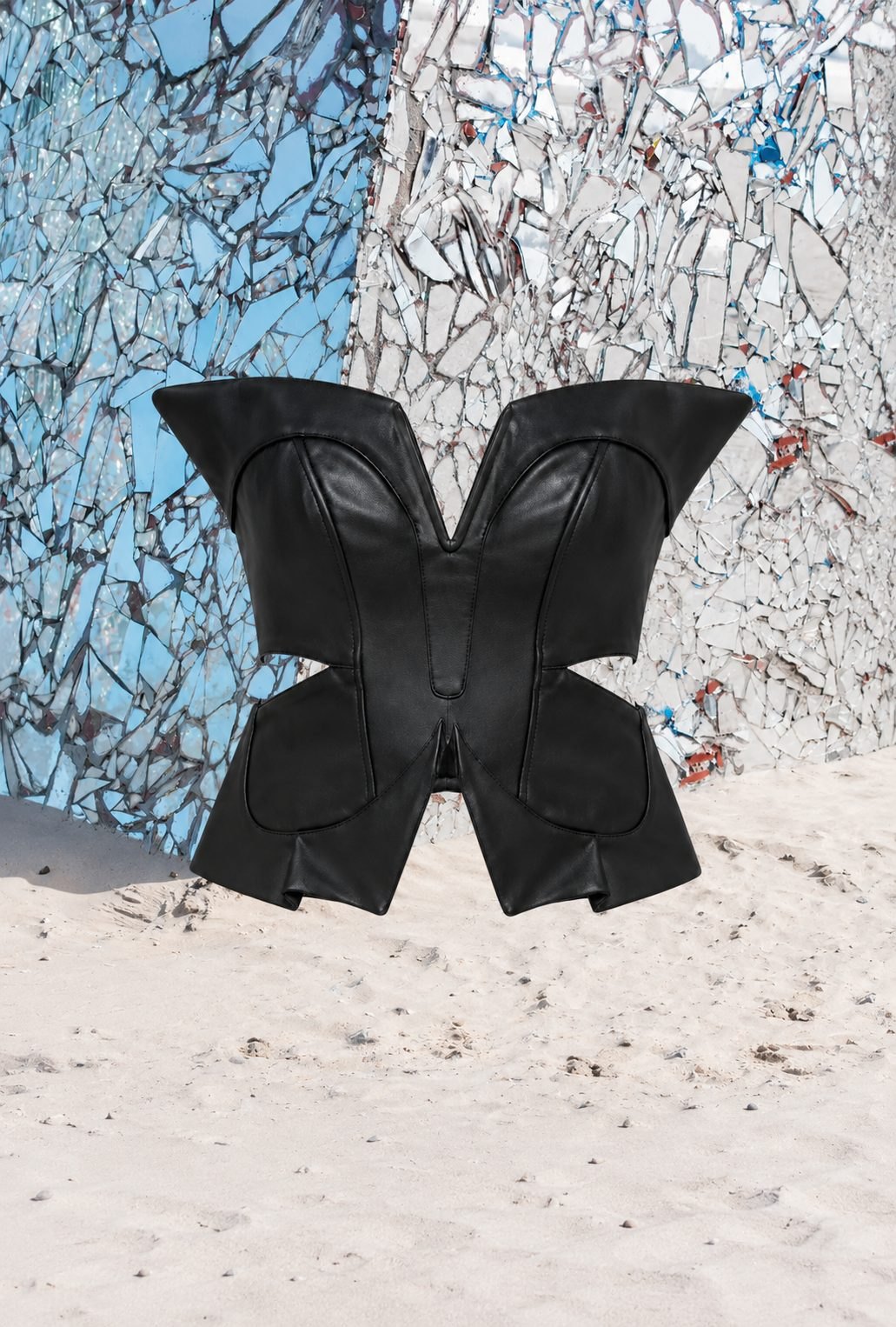 Bustier papillon en cuir — vue 2