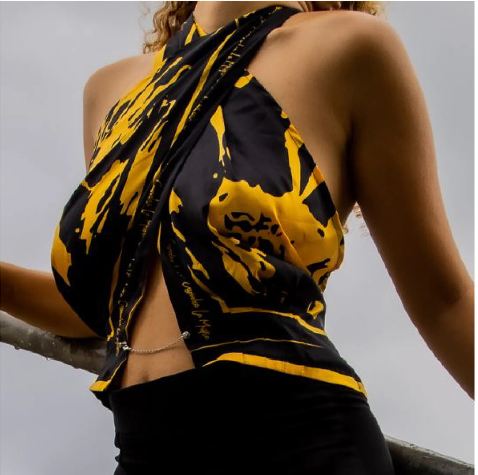 Haut foulard — vue 3