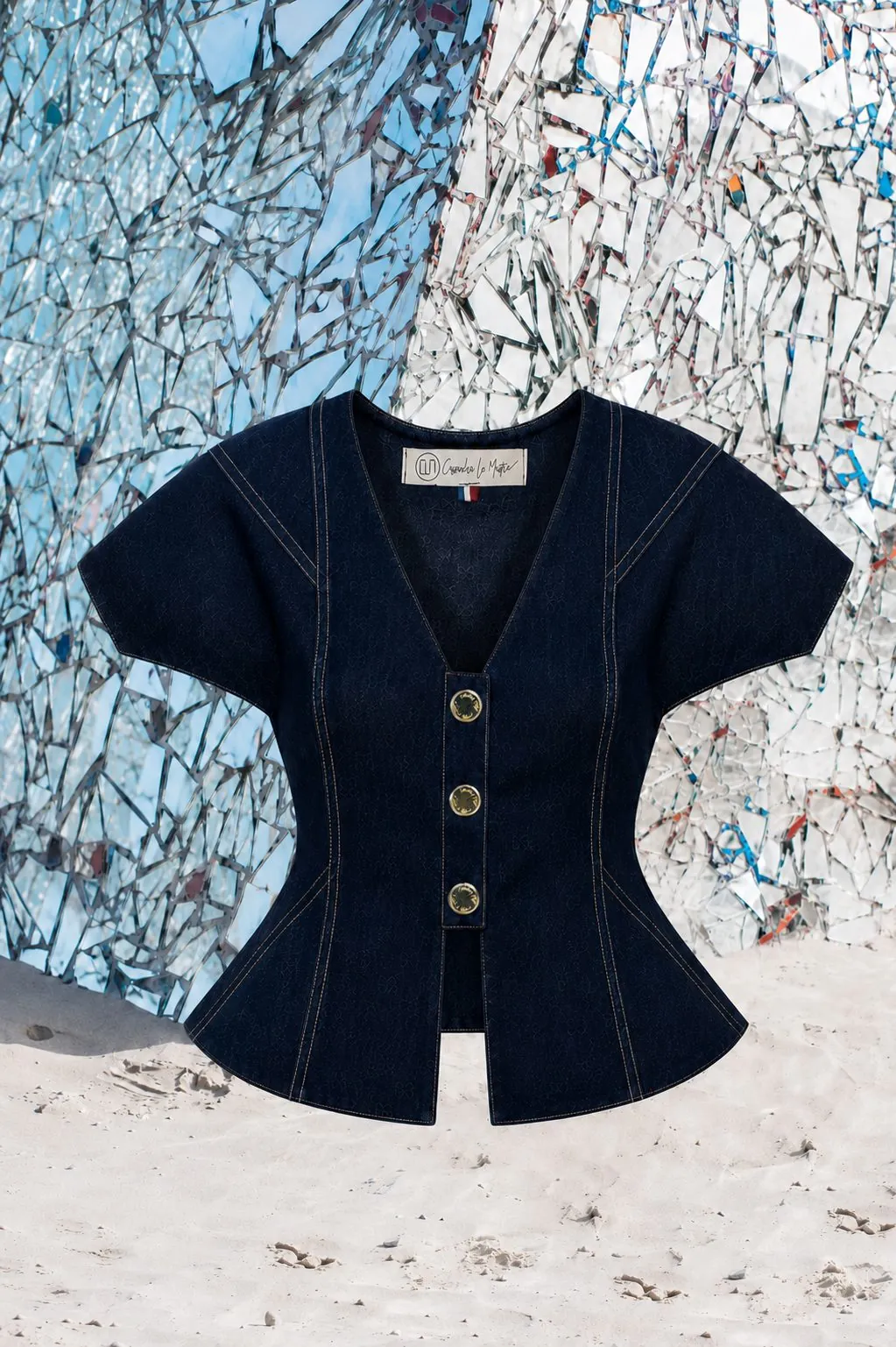 Haut papillon en denim brut