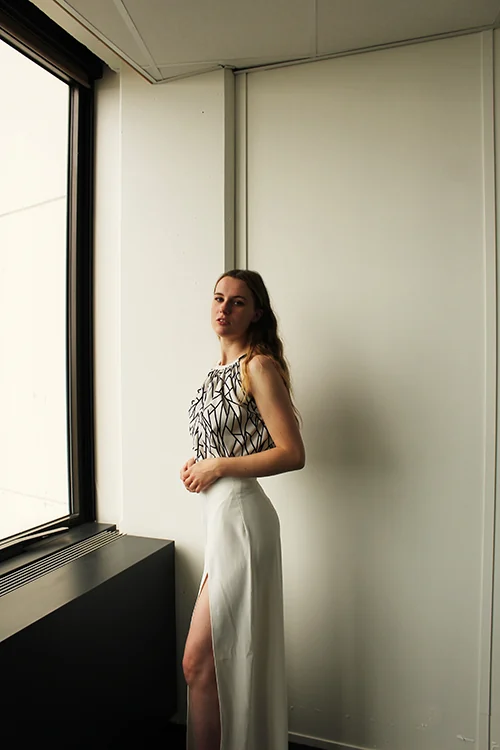 Pantalon White is the new black — vue 6
