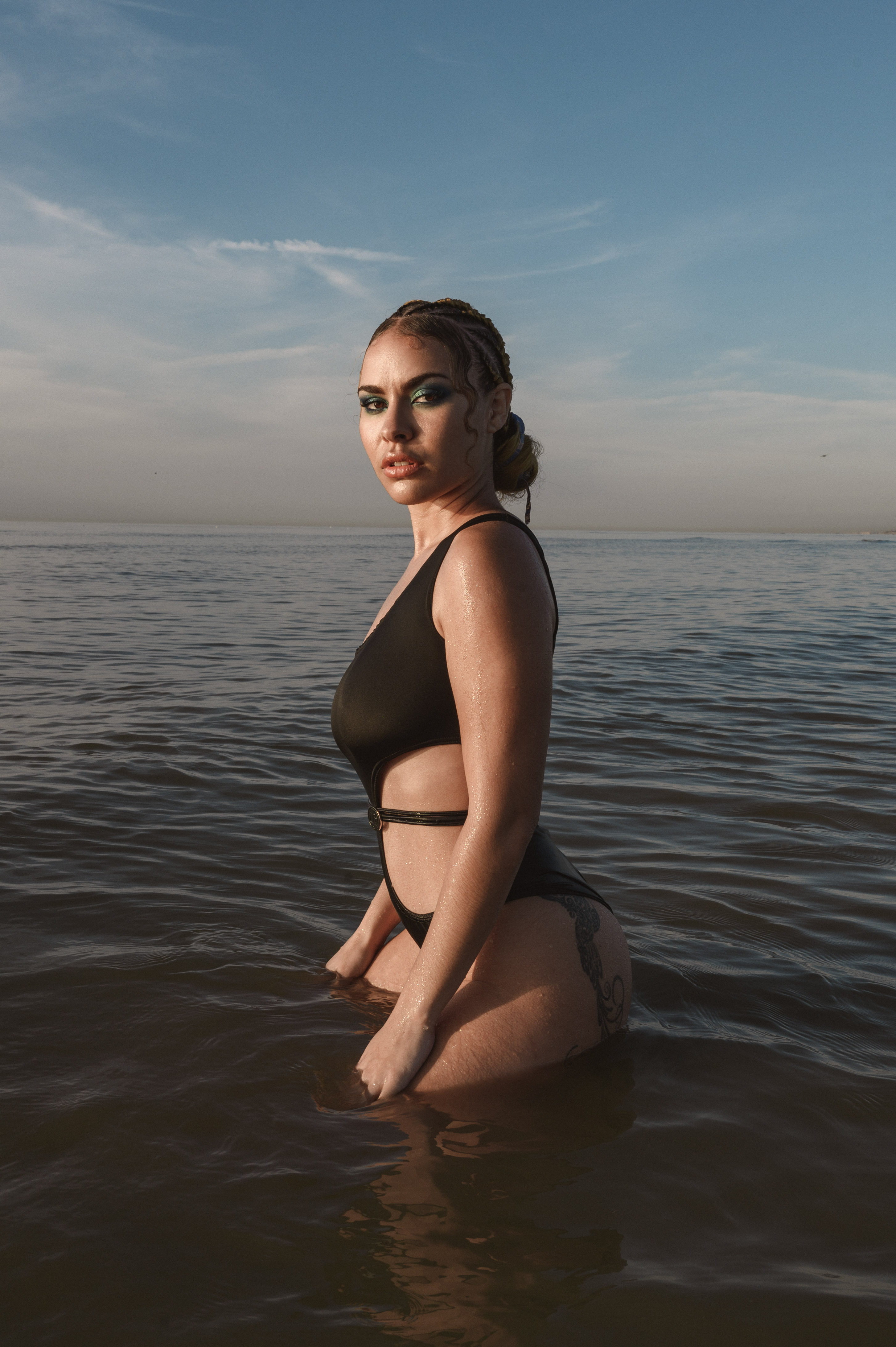 Beachwear 的编辑媒体