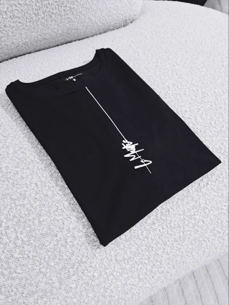 T-shirt noire Le Maistre